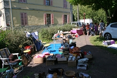 vide grenier - vide jardin  - Cubrial 2012 (3)